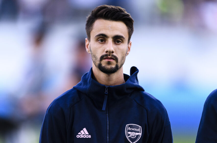 ST GALLEN, SWITZERLAND - SEPTEMBER 08: Fábio Vieira of Arsenal getting into the field during the UEFA Europa League group A match between FC Zurich and Arsenal FC at Kybunpark on September 8, 2022 in St Gallen, Switzerland. (Photo by Marcio Machado/Eurasia Sport Images/Getty Images)