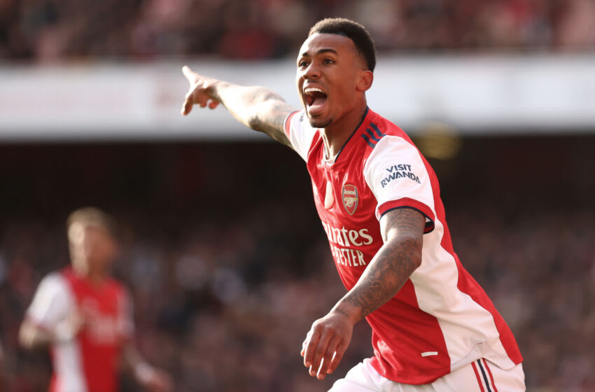 LONDON, ENGLAND - NOVEMBER 07: Gabriel Magalhaes of Arsenal reacts during the Premier League match between Arsenal and Watford at Emirates Stadium on November 07, 2021 in London, England. (Photo by Ryan Pierse/Getty Images)