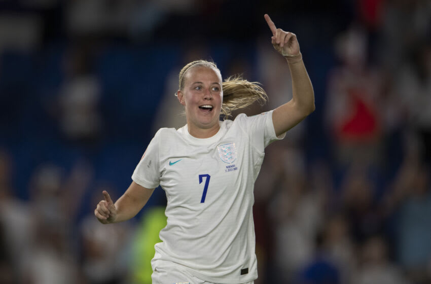 BRIGHTON, ENGLAND - JULY 11: Beth Mead of England celebrates at the final whistle after the UEFA Women's Euro England 2022 group A match between England and Norway at Brighton & Hove Community Stadium on July 11, 2022 in Brighton, United Kingdom. (Photo by Visionhaus/Getty Images)