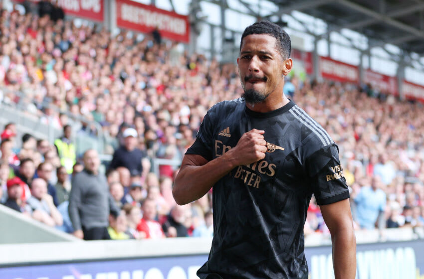 BRENTFORD, ENGLAND - SEPTEMBER 18: William Saliba of Arsenal celebrates after scoring their side's first goal during the Premier League match between Brentford FC and Arsenal FC at Brentford Community Stadium on September 18, 2022 in Brentford, England. (Photo by Richard Heathcote/Getty Images)