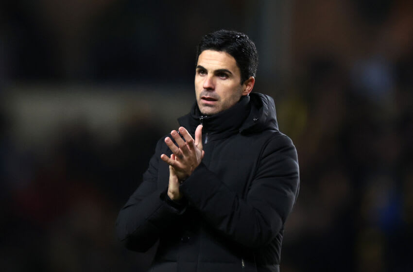 OXFORD, ENGLAND - JANUARY 09: Mikel Arteta, Manager of Arsenal, acknowledges the fans following their victory in the Emirates FA Cup Third Round match between Oxford United and Arsenal at Kassam Stadium on January 09, 2023 in Oxford, England. (Photo by Catherine Ivill/Getty Images)
