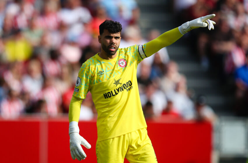 BRENTFORD, ENGLAND - MAY 28: David Raya of Brentford during the Premier League match between Brentford FC and Manchester City at Gtech Community Stadium on May 28, 2023 in Brentford, England. (Photo by Craig Mercer/MB Media/Getty Images)