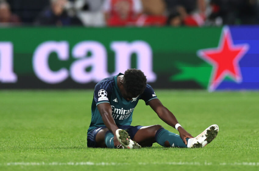 LENS, FRANCE - OCTOBER 03: Bukayo Saka of Arsenal reacts before being substituted during the UEFA Champions League match between RC Lens and Arsenal FC at Stade Bollaert-Delelis on October 03, 2023 in Lens, France. (Photo by Alex Pantling/Getty Images)