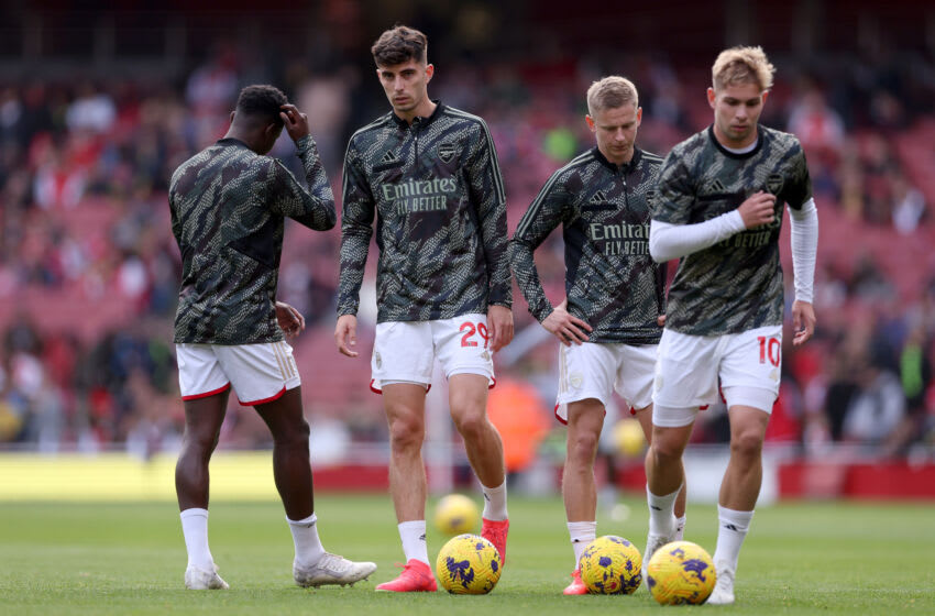 LONDON, ENGLAND - OCTOBER 28: Kai Havertz of Arsenal warms up prior to the Premier League match between Arsenal FC and Sheffield United at Emirates Stadium on October 28, 2023 in London, England. (Photo by Alex Pantling/Getty Images)