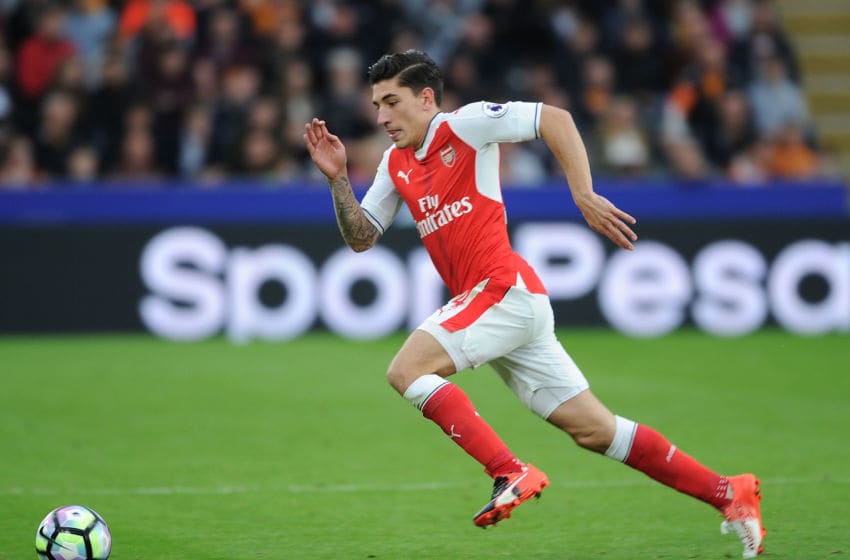 HULL, ENGLAND - SEPTEMBER 17: Hector Bellerin of Arsenal during the Premier League match between Hull City and Arsenal at KCOM Stadium on September 17, 2016 in Hull, England. (Photo by Stuart MacFarlane/Arsenal FC via Getty Images)